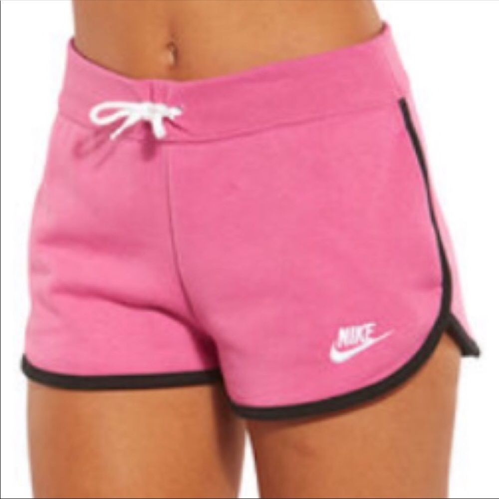 Nike Fuchsia Fleece Lined Winter Shorts Slim Fit
